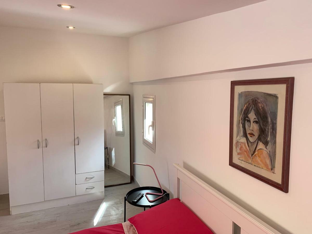 Deni'S Apartments Per 4 Syracuse Екстер'єр фото