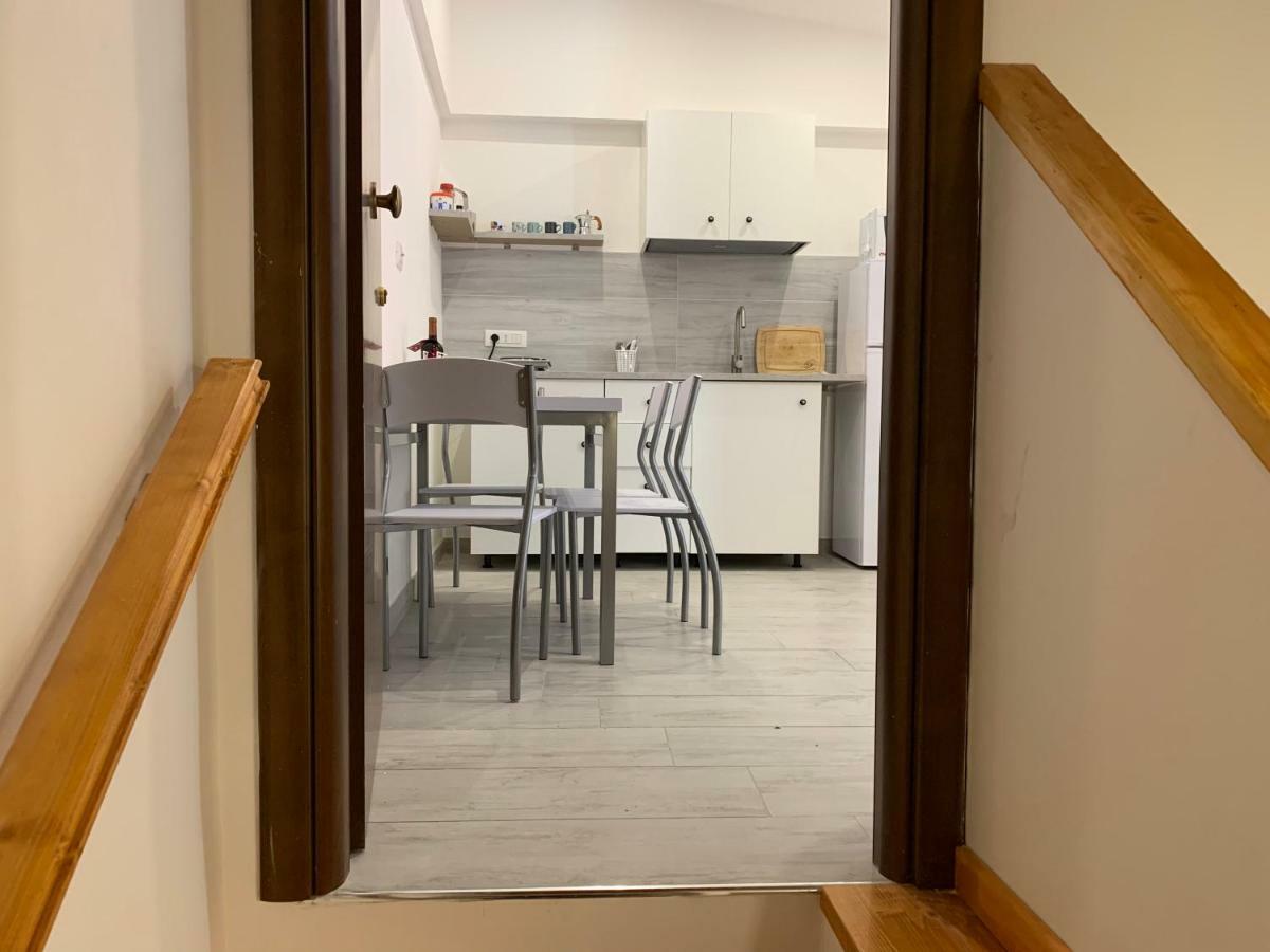 Deni'S Apartments Per 4 Syracuse Екстер'єр фото