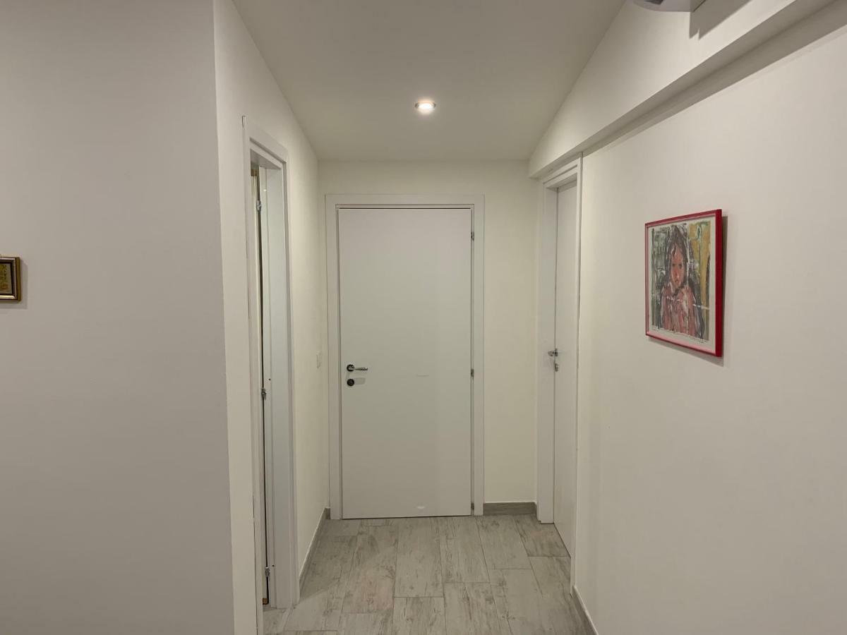 Deni'S Apartments Per 4 Syracuse Екстер'єр фото