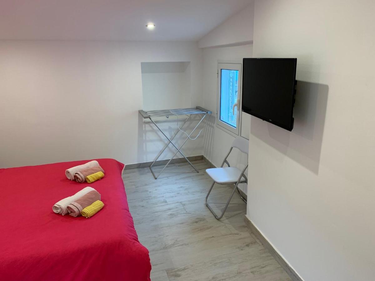 Deni'S Apartments Per 4 Syracuse Екстер'єр фото