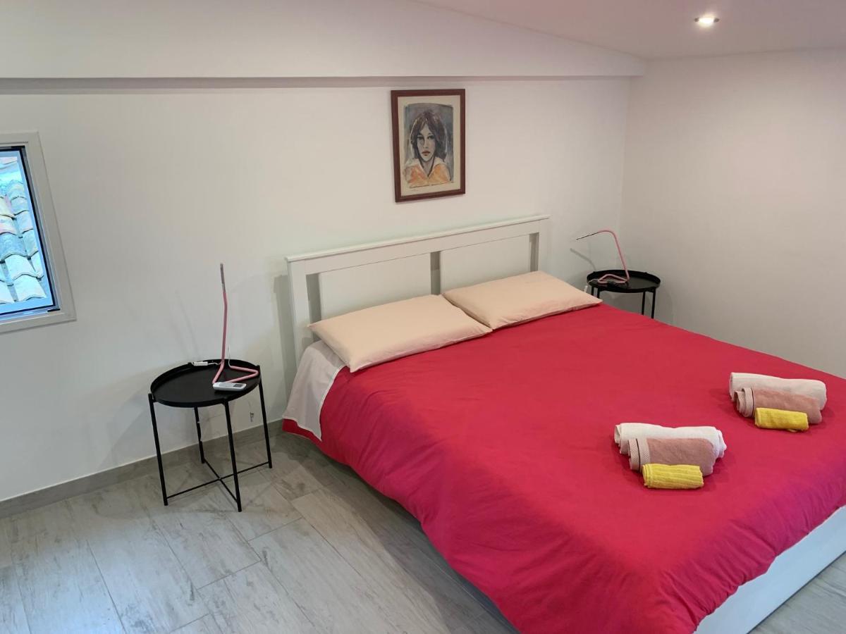 Deni'S Apartments Per 4 Syracuse Екстер'єр фото